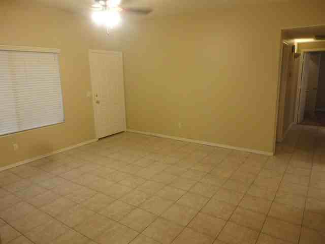 522 W Mossman St - Photo 2 of 12