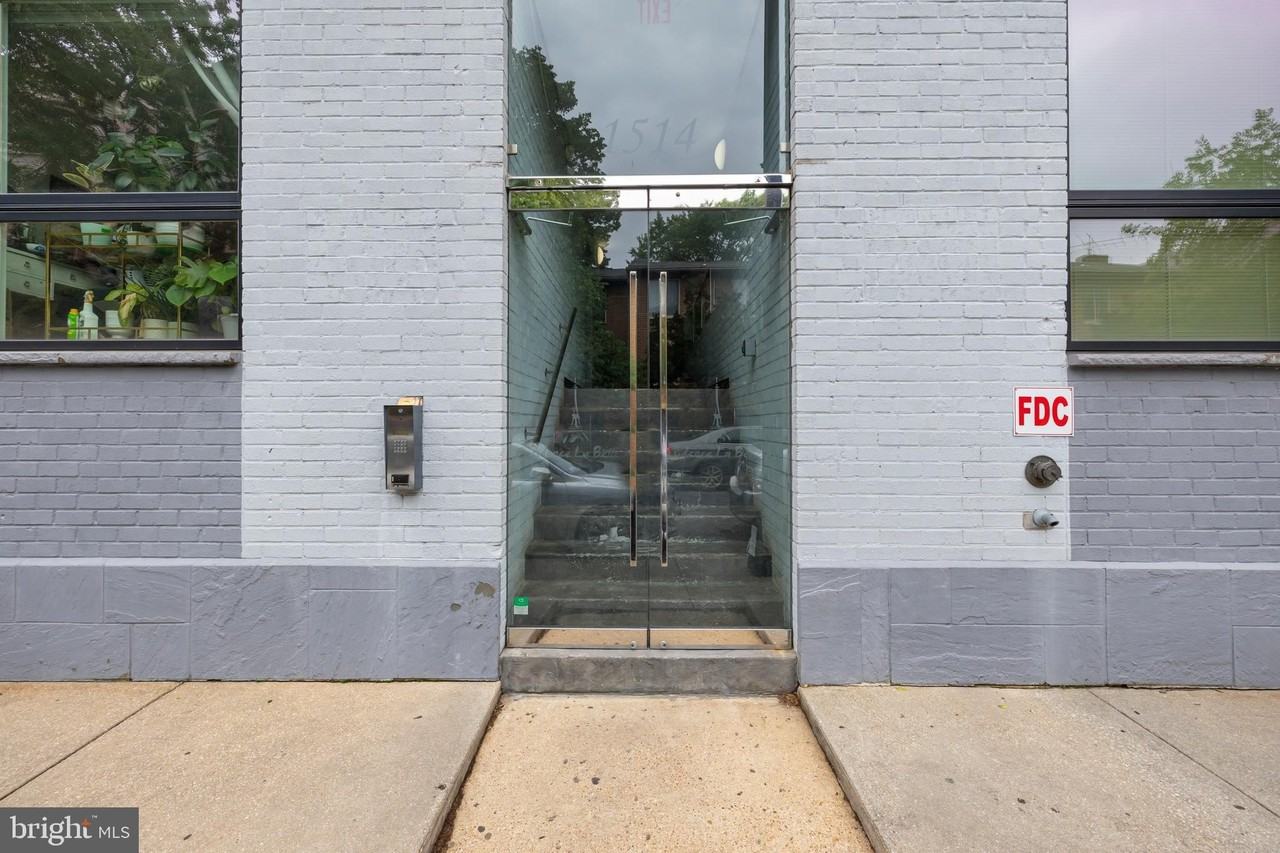 1514 Newton St Nw #B2 - Photo 2 of 19