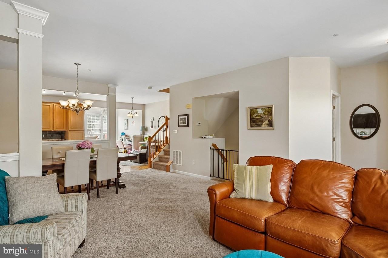 3836 Glebe Meadow Way - Photo 6 of 37