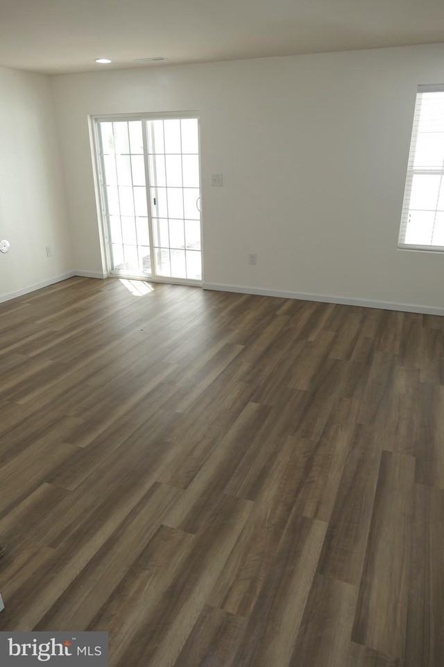 7706 Gaston Pl - Photo 3 of 20