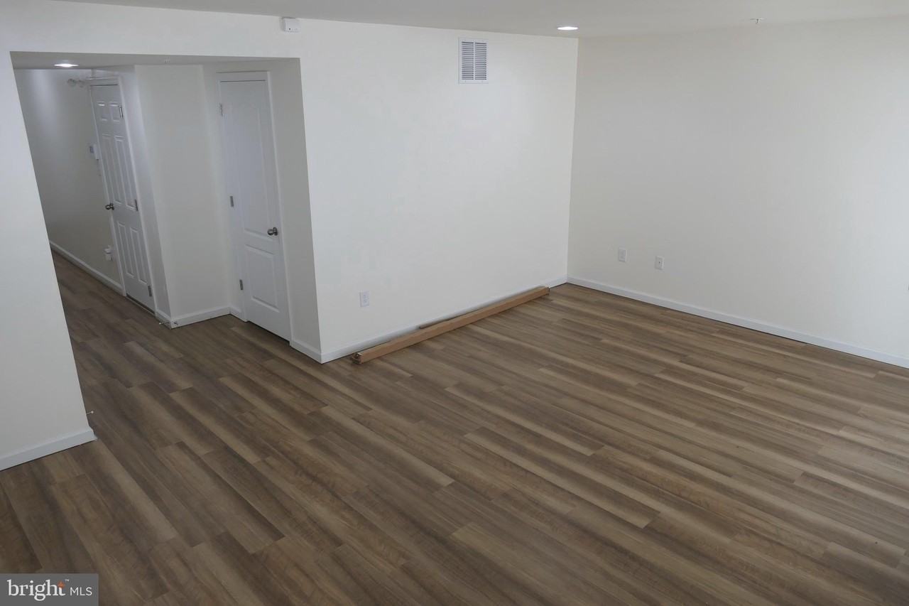 7706 Gaston Pl - Photo 4 of 20