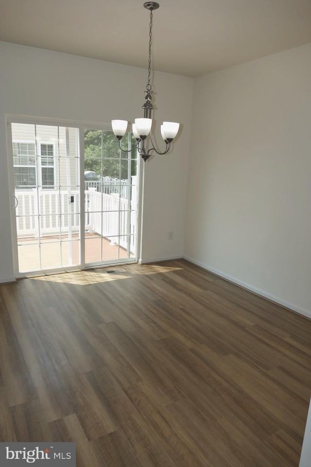 7706 Gaston Pl - Photo 7 of 20