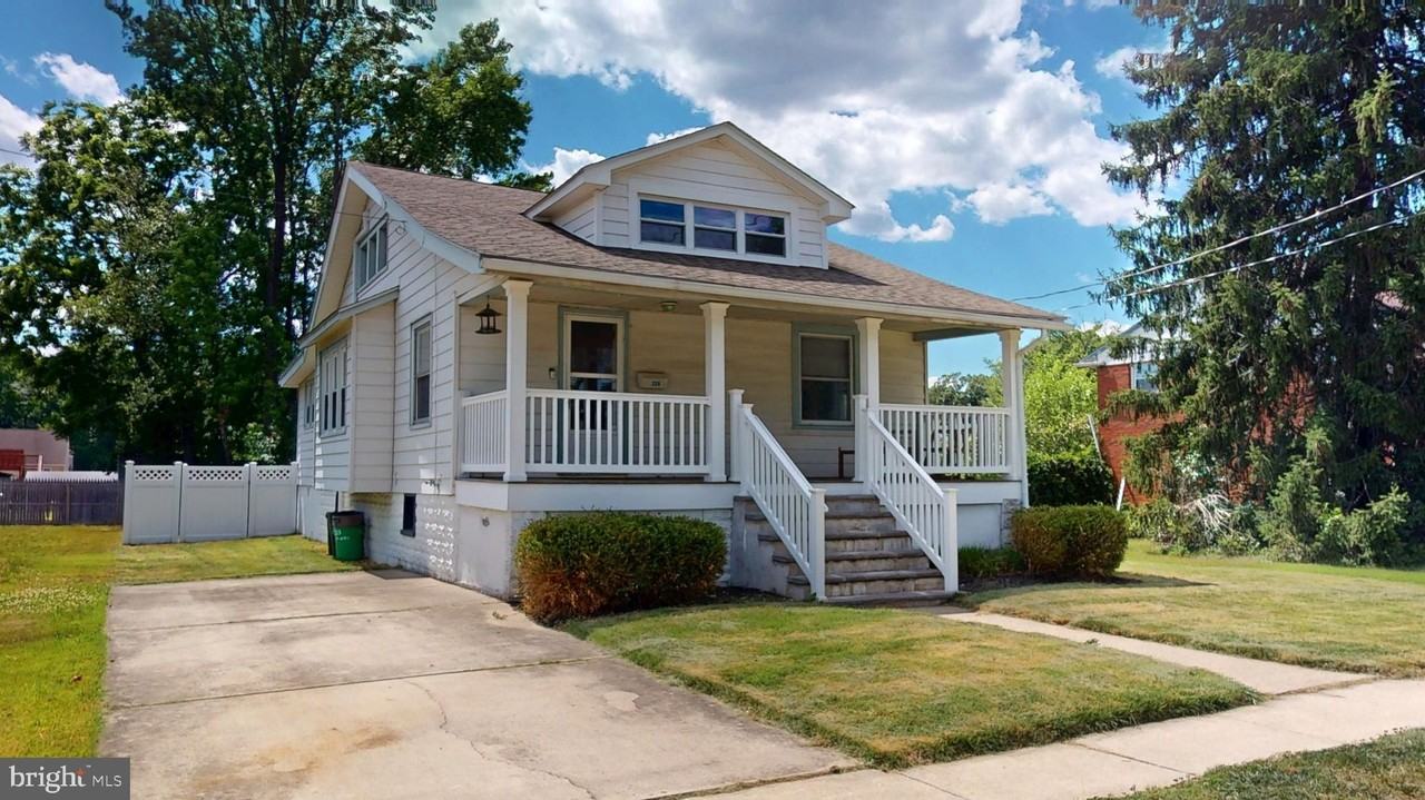 309 Colonial Ave - Photo 2 of 21