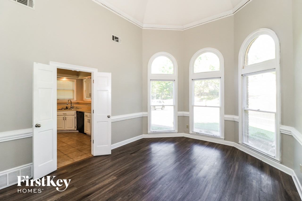 1771 Wood Oak Dr - Photo 5 of 15