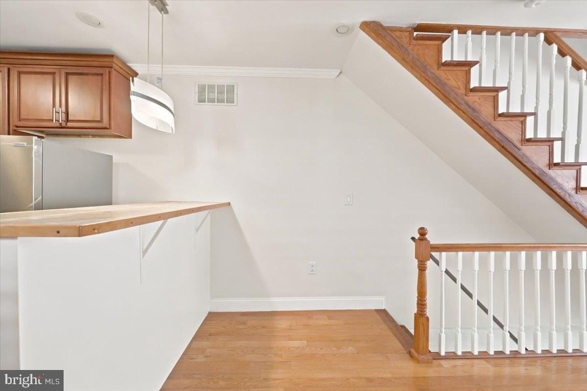 2653 S 6th St - Photo 6 of 39