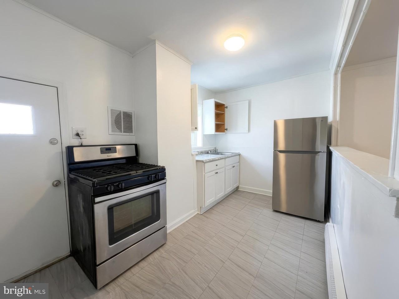 2603 E Somerset St #3F - Photo 7 of 15