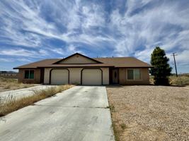 featured image of 8816 Fuchsia Avenue - PASSTHROUGH - B #B