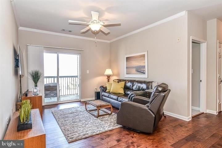 13386 Connor Dr Apt M #M - Photo 2 of 31