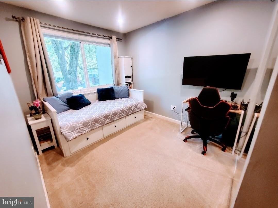 2366 Southgate Sq - Photo 6 of 20