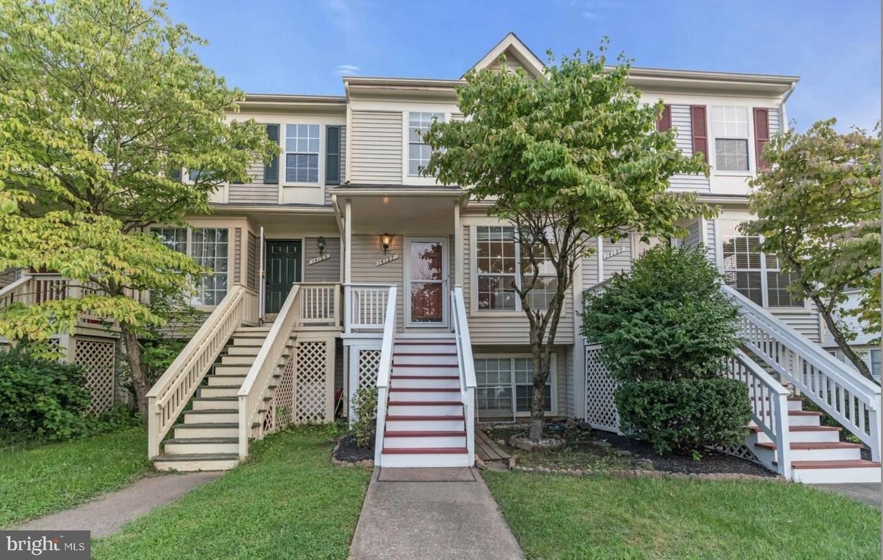 14197 Autumn Cir - Photo 2 of 30