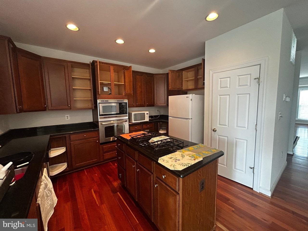 8177 Mccauley Way - Photo 3 of 50