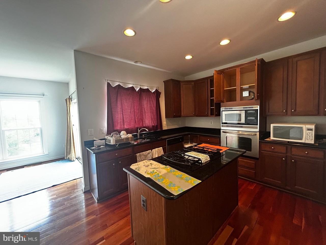 8177 Mccauley Way - Photo 4 of 50
