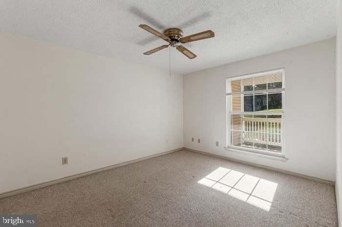 1535 Lincoln Way #102 - Photo 6 of 12