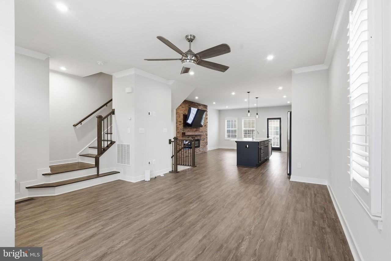 18091 Red Cedar Rd - Photo 5 of 50