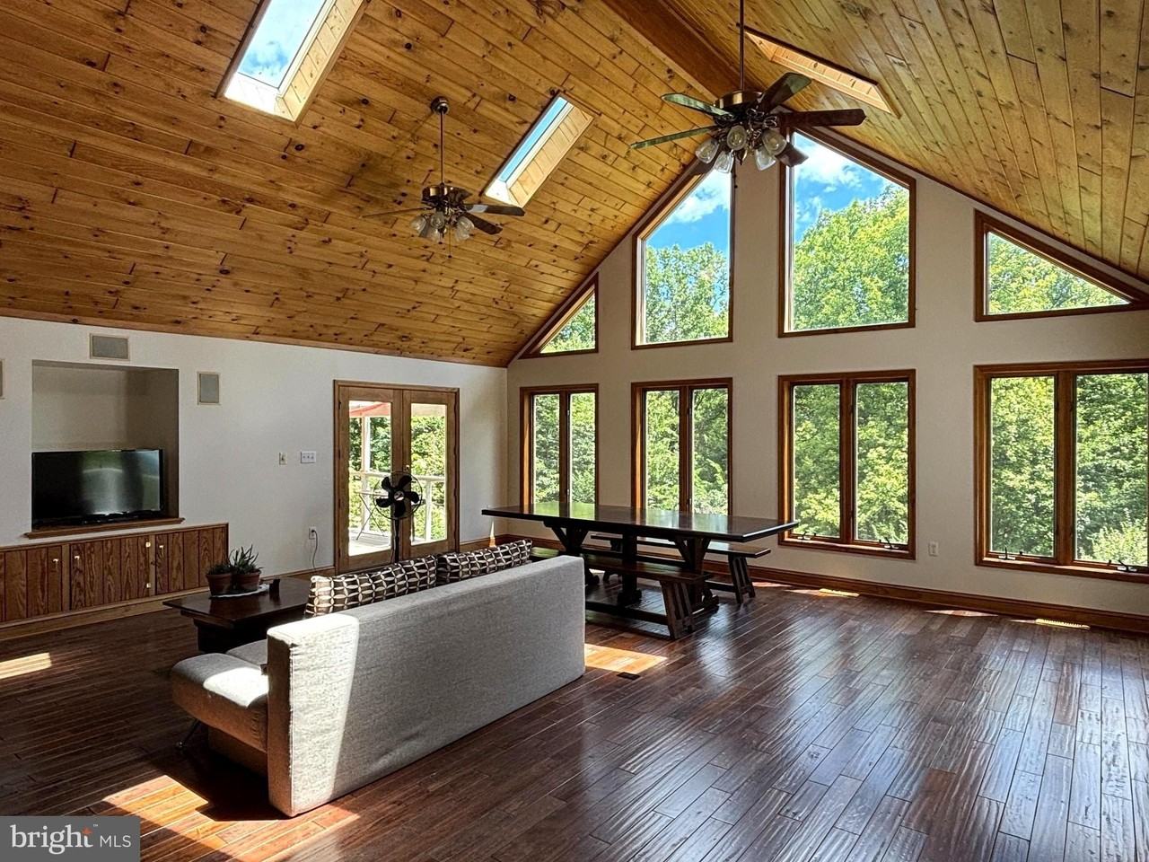 59 Hungry Horse Ln - Photo 4 of 30