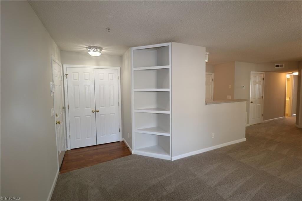 421 Timberline Ridge Ct - Photo 3 of 18