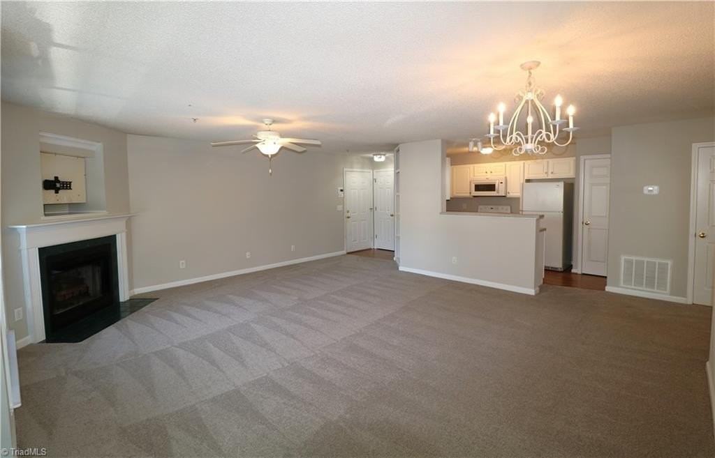 421 Timberline Ridge Ct - Photo 5 of 18