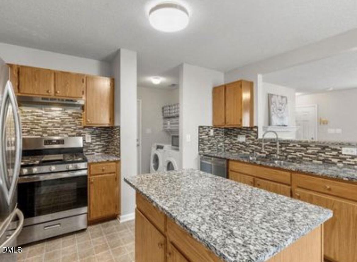 815 Homestead Park Dr - Photo 4 of 14