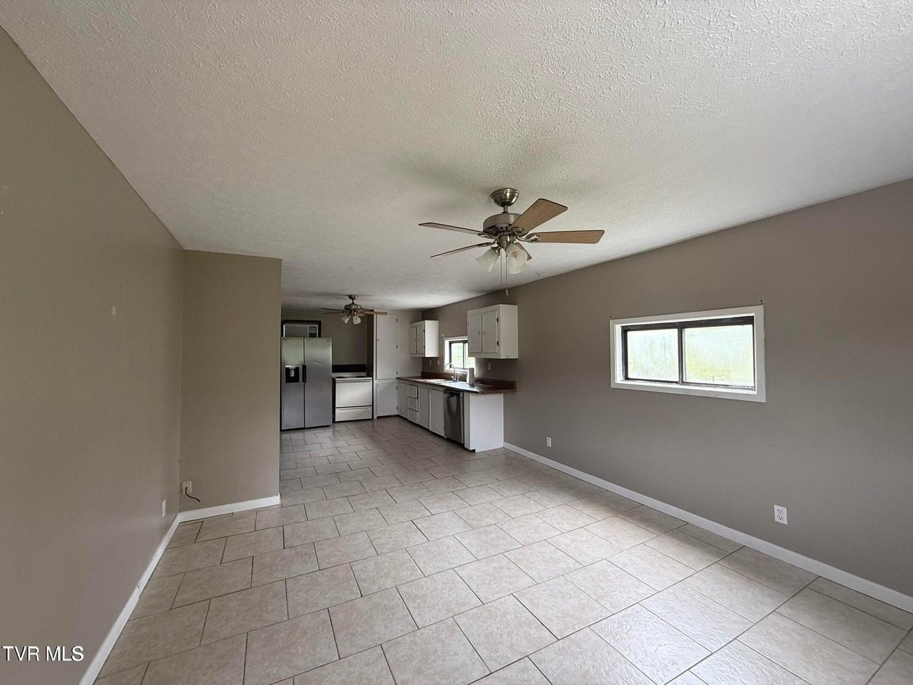 2783 Island Rd #2 - Photo 4 of 8