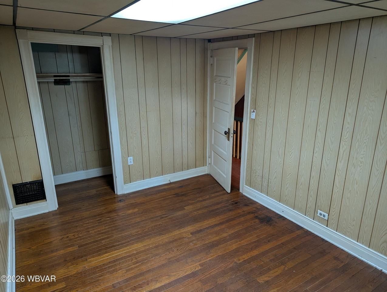 1543 Louisa St - Photo 6 of 9