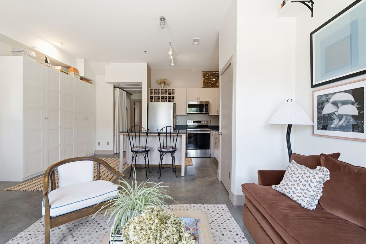 1231 4th Ave S #1 - Photo 7 of 22