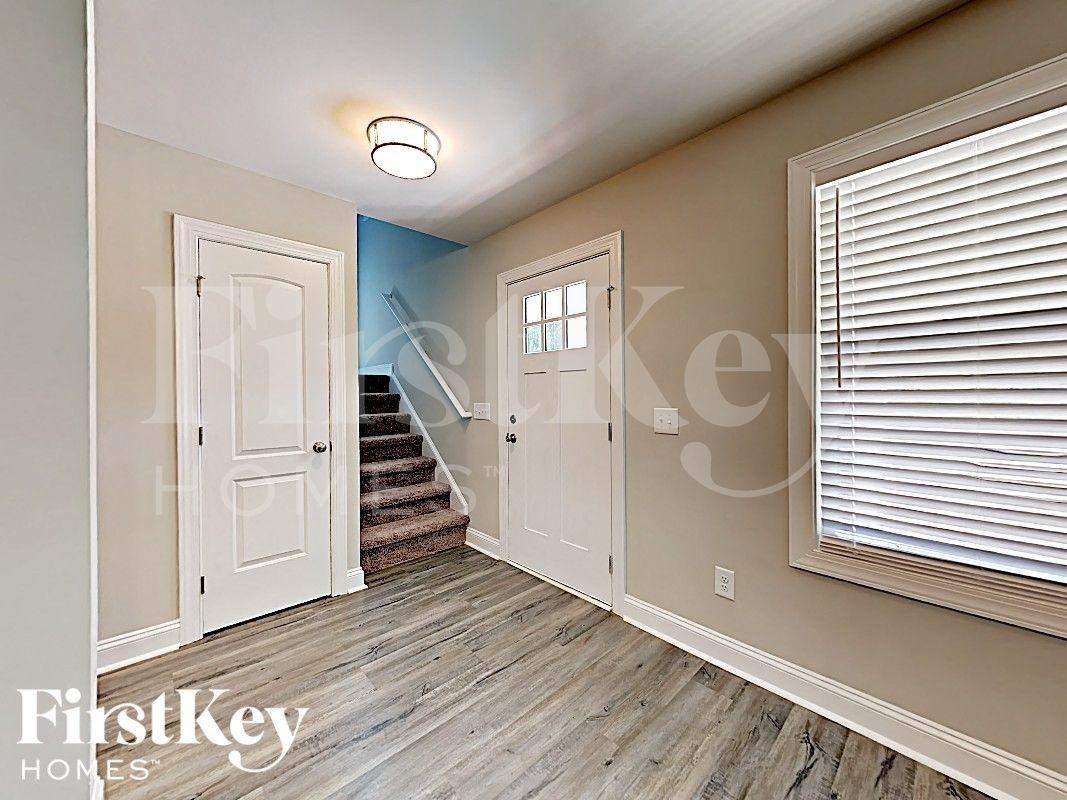 149 American Ave Ne - Photo 2 of 17