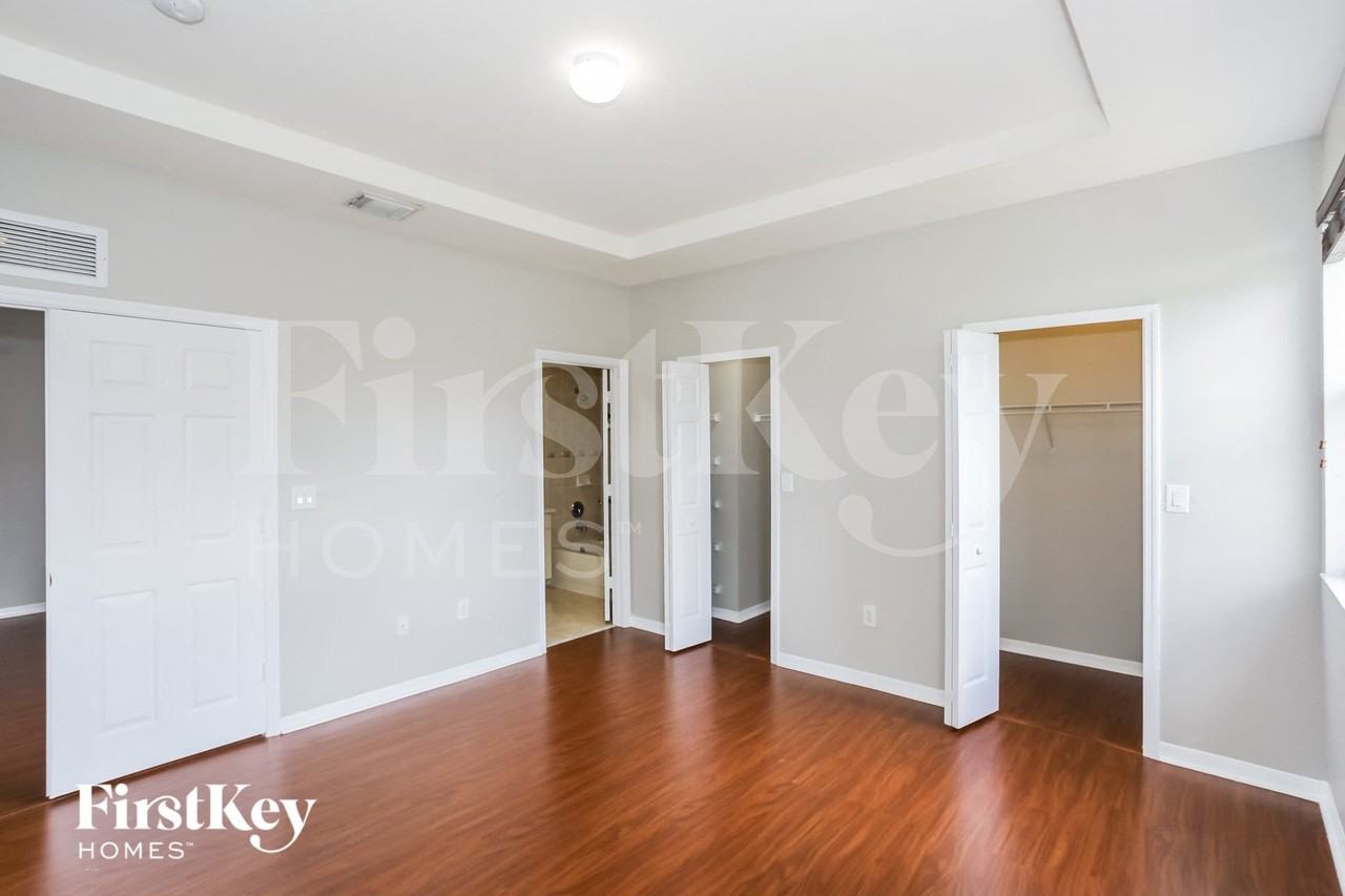 13866 Swterrace - Photo 7 of 14