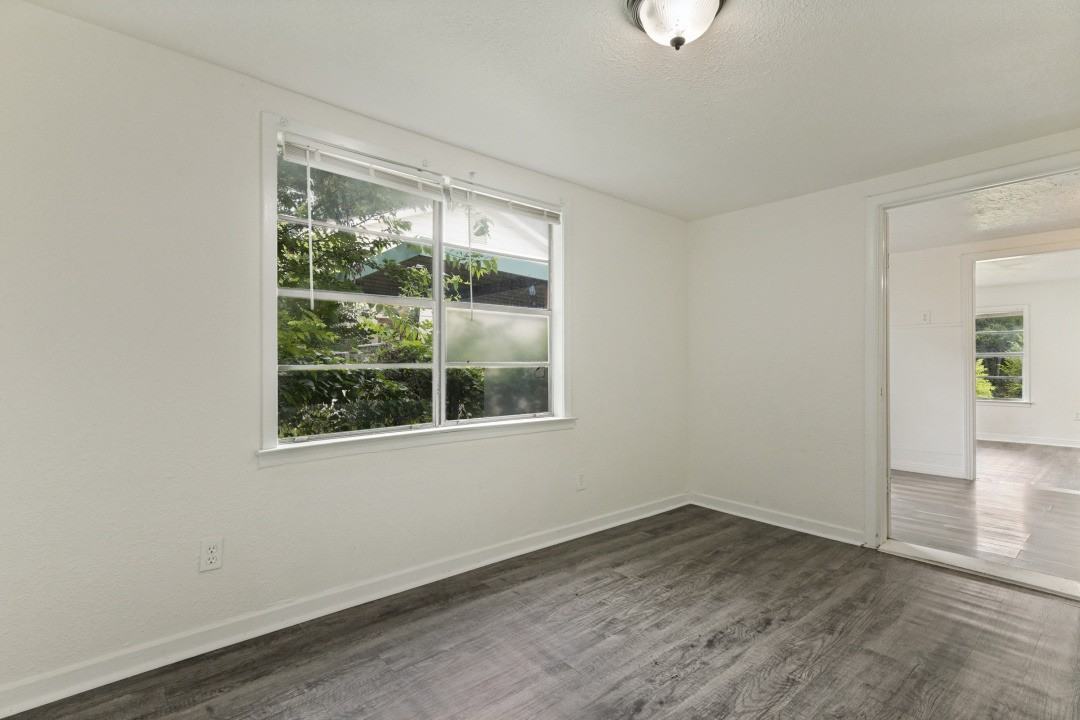 5529 Diaz Ave #1 - Photo 4 of 12