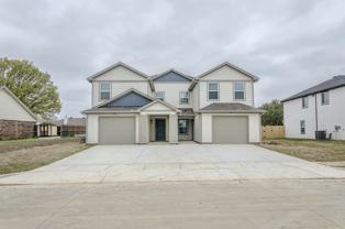 825 Juno Ln #1 - Photo 1 of 1