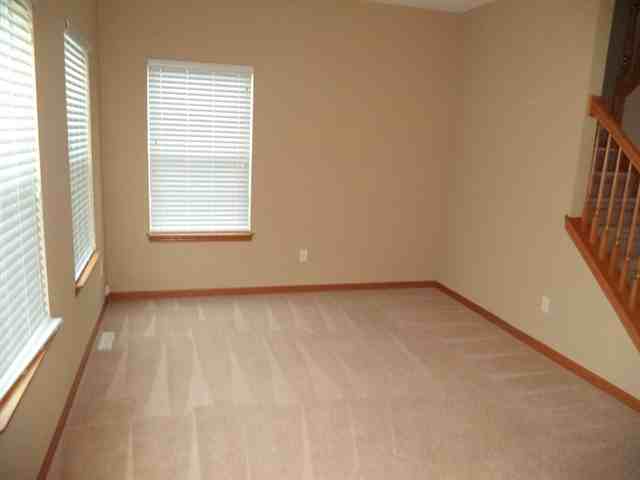 1492 Mamerow Ln W - Photo 2 of 9