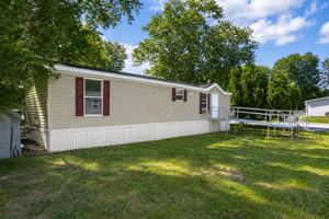 featured image of 996 Margarita St