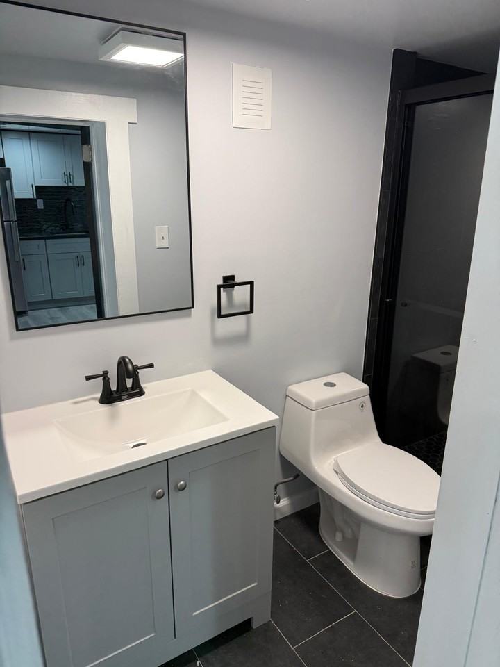 51 Bishop St #1 - Photo 3 of 10