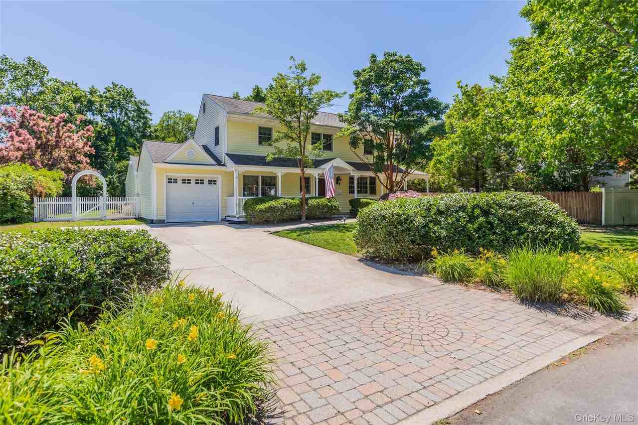 12 Rumford Rd - Photo 2 of 20