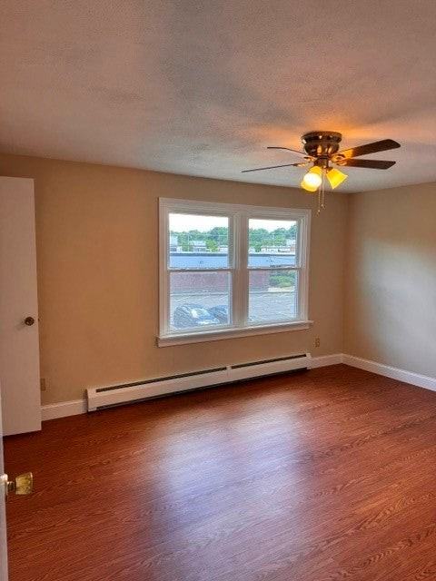 32 Bowles Ct - Photo 4 of 23