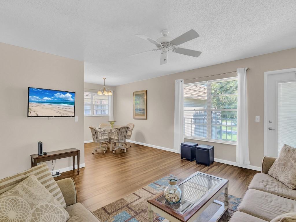 31 Vista Gardens Trl ##206 - Photo 3 of 32