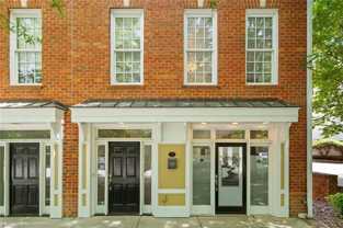 217 E Lewis St - Photo 1 of 1