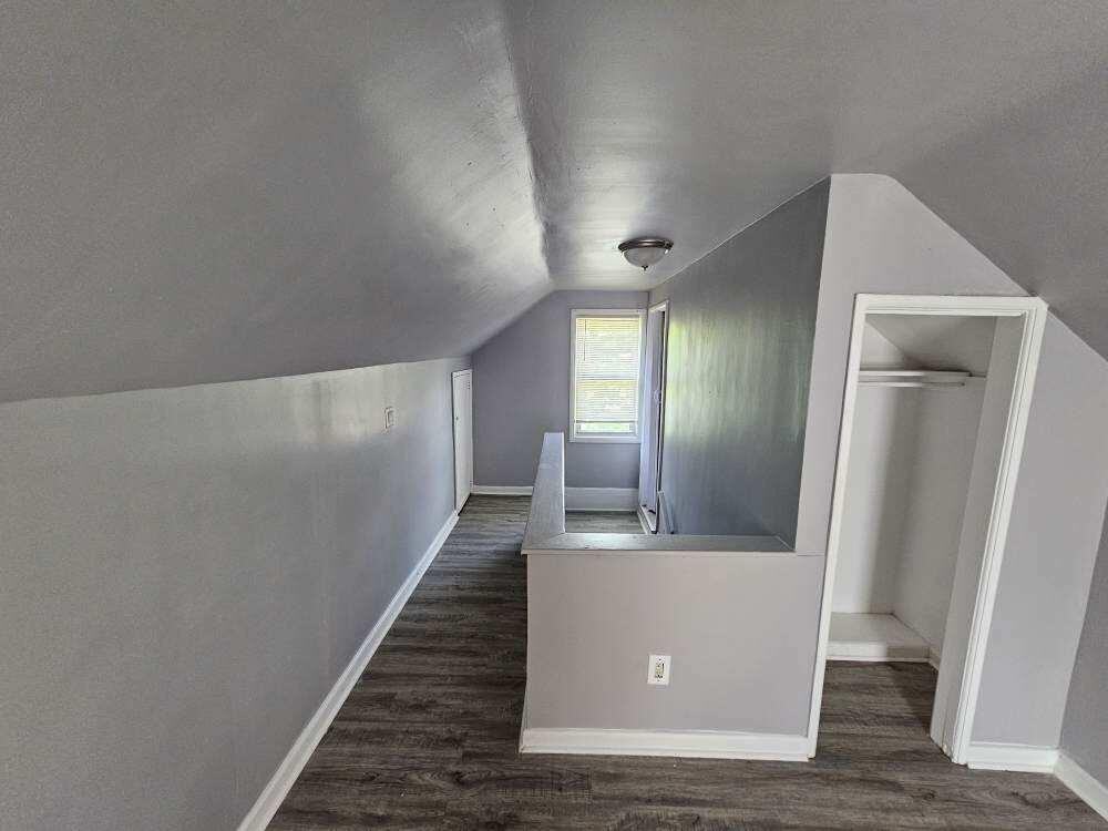 16092 Coram St - Photo 4 of 10