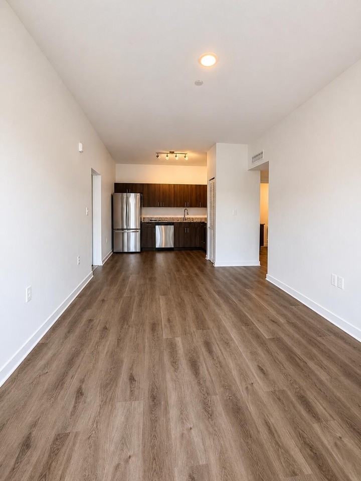 4270 Lakewood Rd - Photo 2 of 16