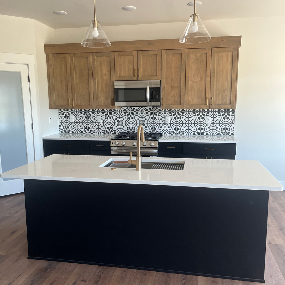 475 River Pkwy #1 - Photo 3 of 39