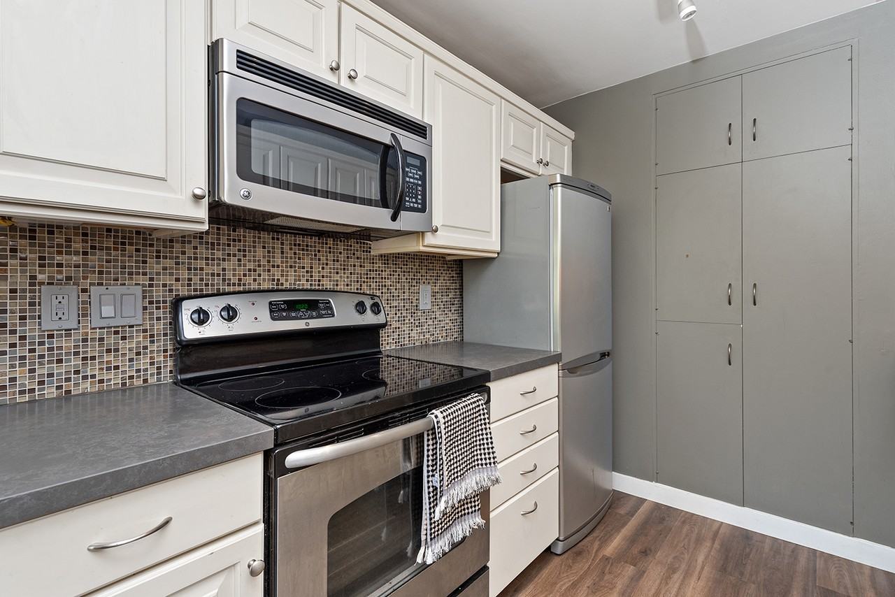 954 Lea Dr #1 - Photo 5 of 20