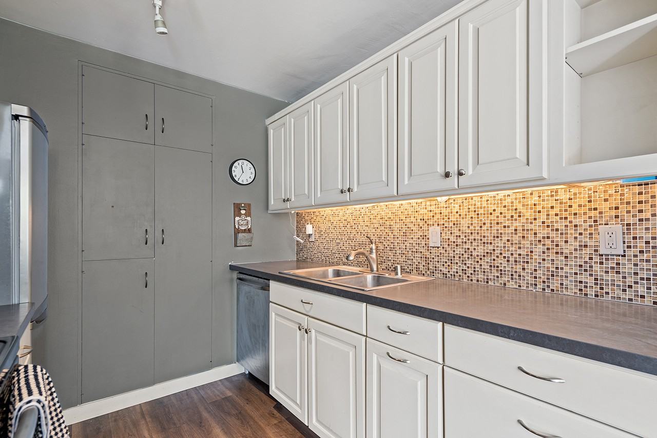 954 Lea Dr #1 - Photo 6 of 20
