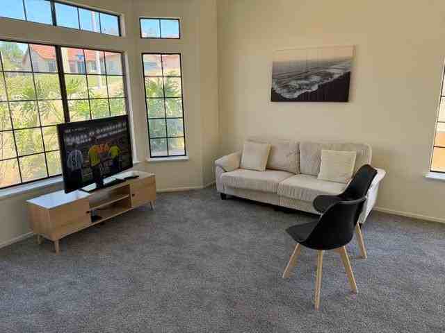 Thornberry Cir - Photo 2 of 23