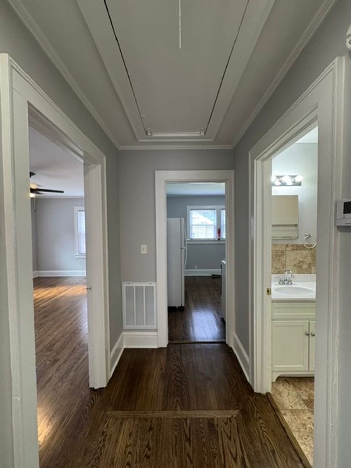 112 Morrow St - Photo 3 of 13