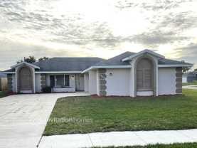 2800 W Covington Dr - Photo 1 of 1