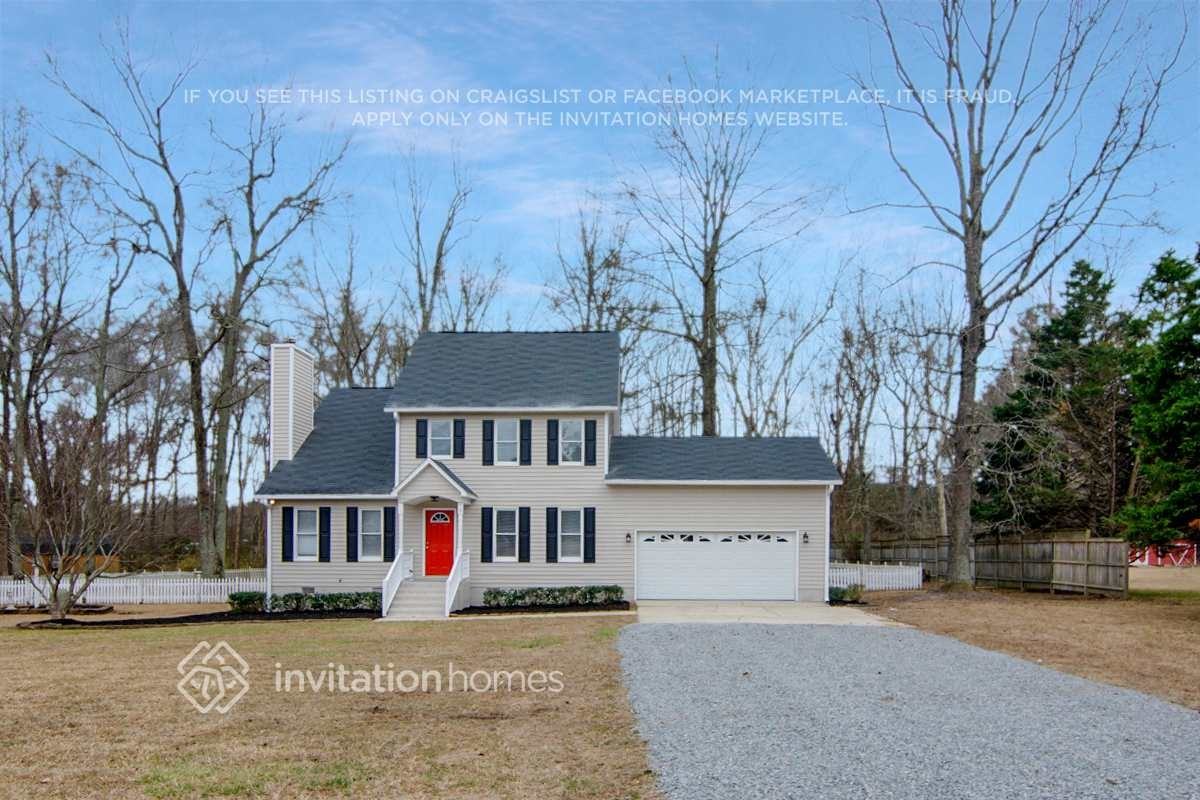 53 Hobson Ln - Photo 3 of 24