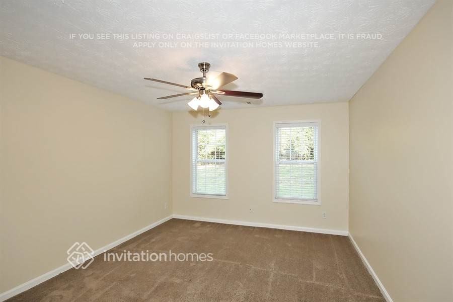595 Paper Mill Dr - Photo 7 of 17