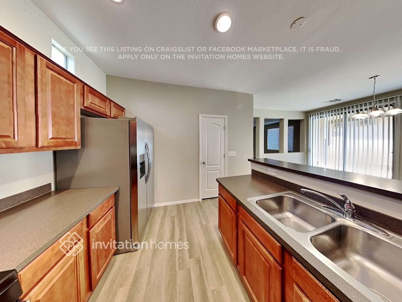 2898 S Arroyo Ln - Photo 6 of 21