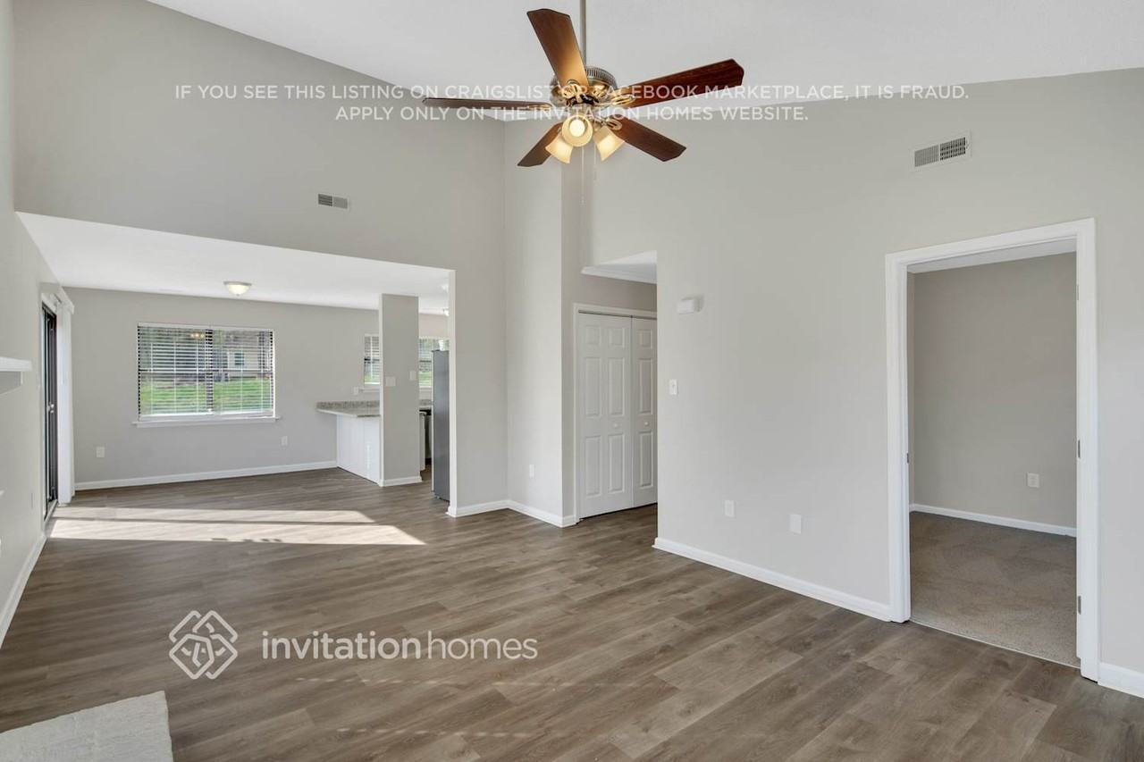 6530 Touchwood Dr - Photo 6 of 26