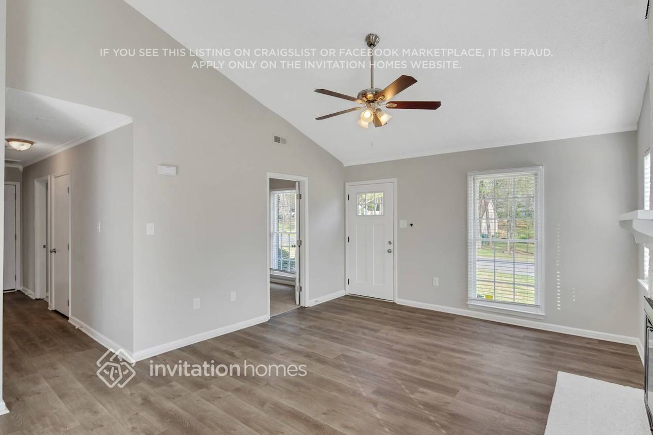6530 Touchwood Dr - Photo 7 of 26