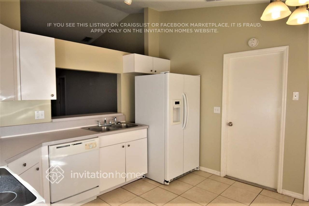 5717 Daughtery Downs Loop - Photo 4 of 7